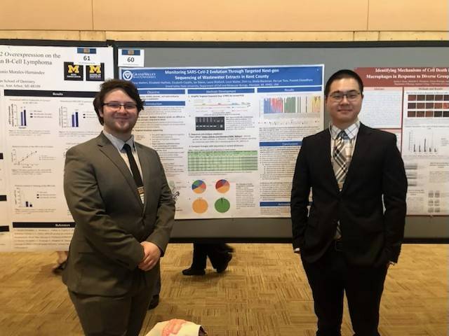 students at research fair